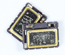 PDI TV07-25000X-C-N-D-3-R-X溫度補償晶體振蕩器(VCTCXO) PDI TV07-25000X-C-N-D-3-R-X溫度補償晶體振蕩器(VCTCXO)